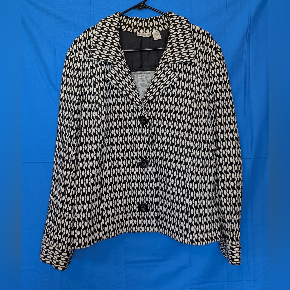 Chico's Size 3 / XL / 16 Black And Ivory Button Up Jacket